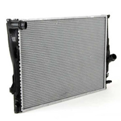 Bmw HELLA Su Radyatoru 17117562079 E81 E82 E87
