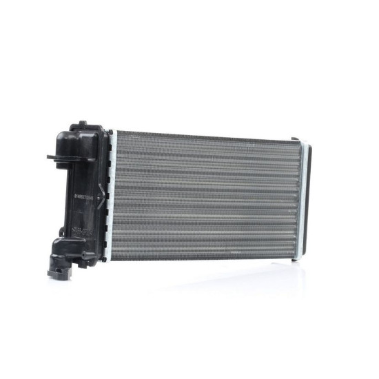 Bmw BEHR Kalorifer Radyatoru 64118391362 E30 Bmw BEHR Kalorifer Radyatoru 64118391362 E30 yedek parça