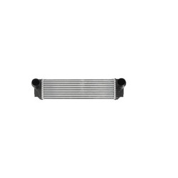 Bmw BEHR Turbo Radyatoru 17117618769 F10 F10 LCI Bmw BEHR Turbo Radyatoru 17117618769 F10 F10 LCI