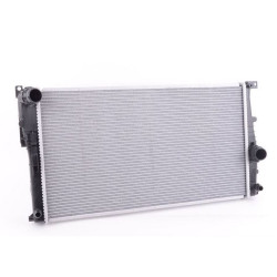 Bmw BSG Su Radyatoru 17117600511 F20 F20 LCI Bmw BSG Su Radyatoru 17117600511 F20 F20 LCI