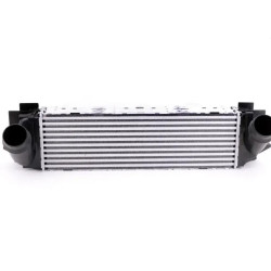 Bmw BSG Turbo Radyatoru 17517823570 X3 F25 X4 Bmw BSG Turbo Radyatoru 17517823570 X3 F25 X4