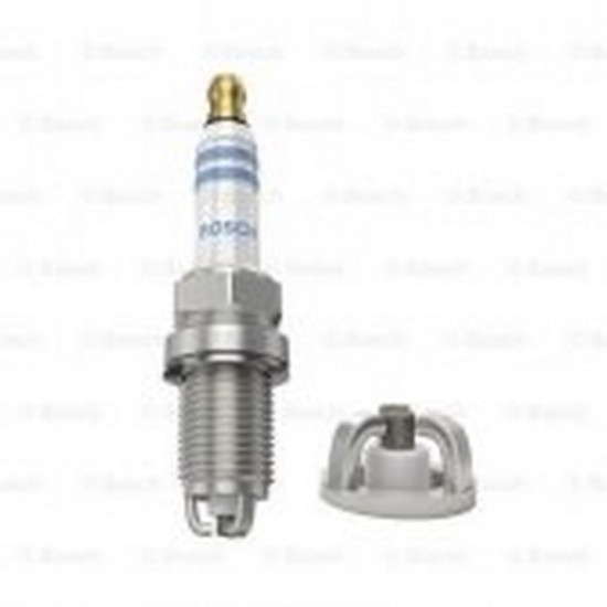 Mercedes BOSCH Buji A0031597803 W202 208 210 Mercedes BOSCH Buji A0031597803 W202 208 210 yedek parça