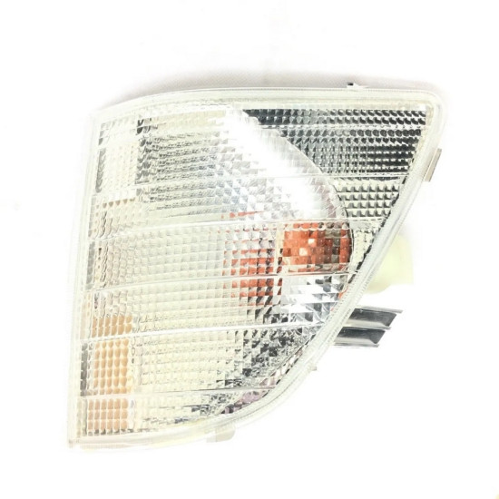Mercedes BSG Sinyal Lambasi Sol A9018200121 W901 902 903 yedek parça