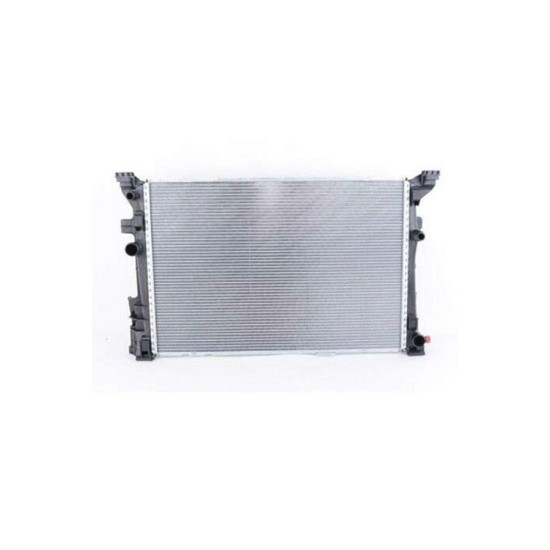 Mercedes BSG Su Radyatoru A2465001303 W117 246 176 Mercedes BSG Su Radyatoru A2465001303 W117 246 176 yedek parça