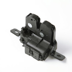 Bmw IOE-BMW Bagaj Kilidi 51247304559 2F22 F22 LCI 2F87 2F87 LCI F23 F23 LCI