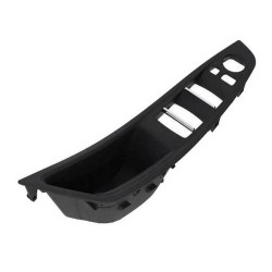 Bmw IOE-BMW Kapi Kol Tutamagi Cam Dugme Cercevesi : L BMW 51417225873 F10 F10 LCI Bmw IOE-BMW Kapi Kol Tutamagi Cam Dugme Cercevesi : L BMW 51417225873 F10 F10 LCI