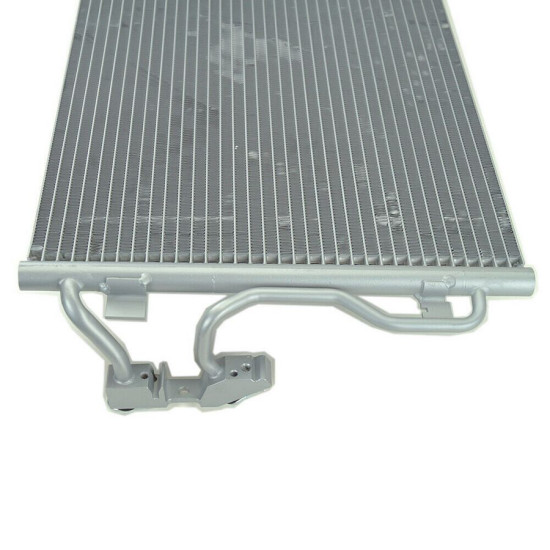 Bmw KALE Klima Radyatoru 64506804722 F20 F20LCI F21 Bmw KALE Klima Radyatoru 64506804722 F20 F20LCI F21 yedek parça