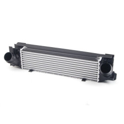 Bmw KALE Turbo Radyatoru 17517600531 F20 F20 LCI Bmw KALE Turbo Radyatoru 17517600531 F20 F20 LCI