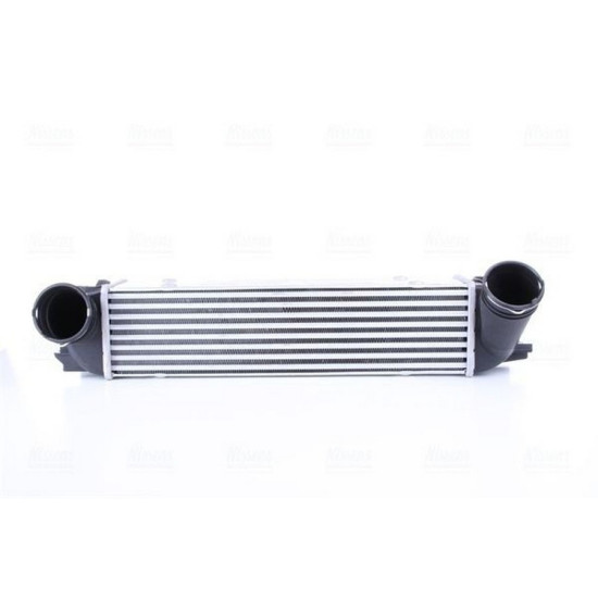 Bmw KALE Turbo Radyatoru 17517800682 E90 E90 LCI yedek parça