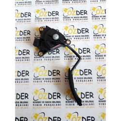 Clio 3 - III Gaz Pedalı Hız Regülatörsüz 8200297335 Clio 3 - III Gaz Pedalı Hız Regülatörsüz 8200297335