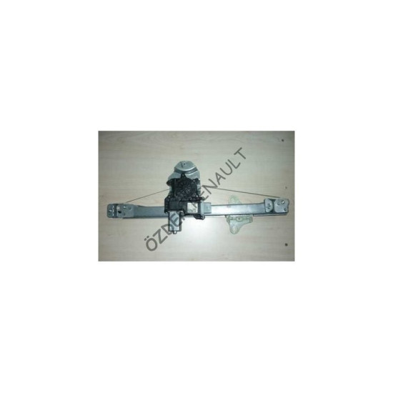 Clio 4 - IV Ön Cam Krikosu Sağ 807205569R yedek parça