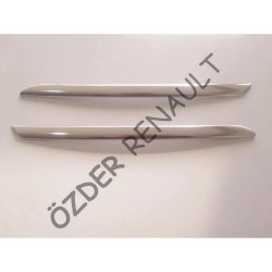 Clio 4 - IV Ön Panjur Çıtası Niklelajı 8900100240