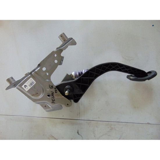 Mais Debriyaj Pedalı Megane Iv Sedan 465034596R 465036597R Mais Debriyaj Pedalı Megane Iv Sedan 465034596R 465036597R yedek parça