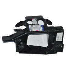 Mais Ön Göğüs Traversi Alt Parça Logan Sandero 751D17141R 6001549863