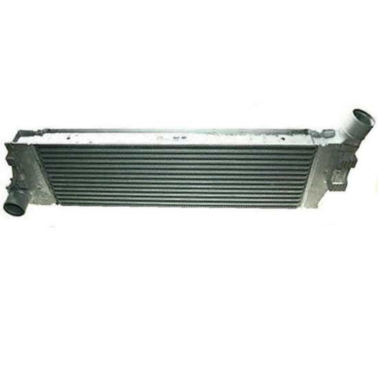 Mais Turbo Radyatörü Intercooler Megane Iı 8200700172 yedek parça