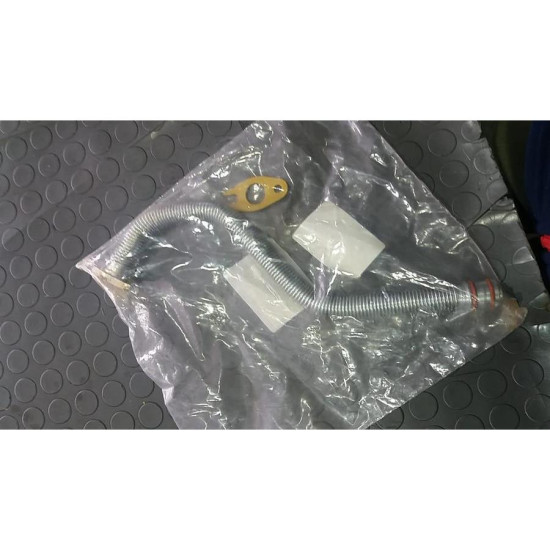 Megane 1- I Turbo Yağ Tahliye Hortumu Borusu 8200389509 yedek parça