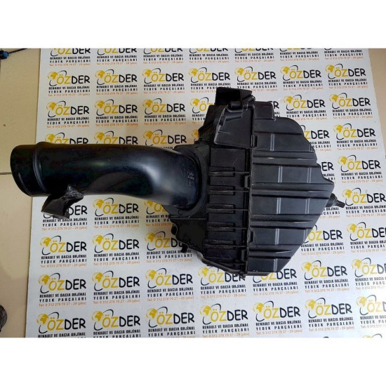 Megane 3 - III Hava Filtre Kabı Kutusu 8200947663 yedek parça