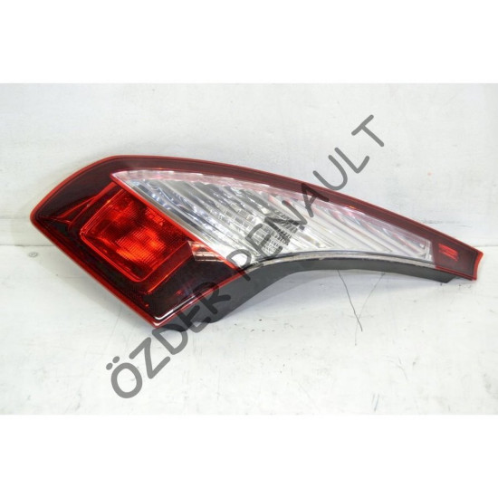 Megane 3 - III Makyajlı Kasa Stop Lambası İç Sağ 265500147R Megane 3 - III Makyajlı Kasa Stop Lambası İç Sağ 265500147R yedek parça