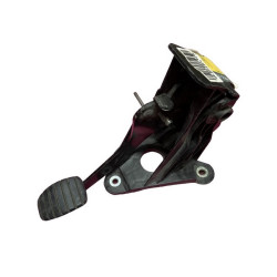 Orjinal Debrıyaj Pedalı Laguna Iıı 465030297R Orjinal Debrıyaj Pedalı Laguna Iıı 465030297R