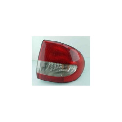 Megane 1- I Stop Lambası Sağ Dış 7700428059 Megane 1- I Stop Lambası Sağ Dış 7700428059