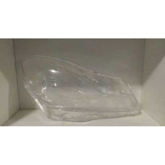 Yansanayi Far Camı Sağ W204 2011-2014 A2048205059 yedek parça